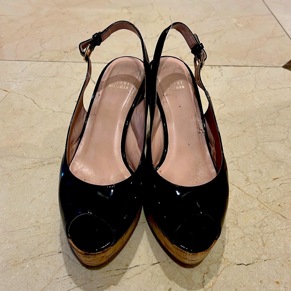 STUART WEITZMAN
Women's Jean Patent Leather Slingback Wedge sandal
size 11